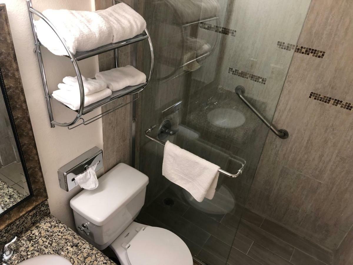 Orange Tustin Inn In Orange Zewnętrze zdjęcie